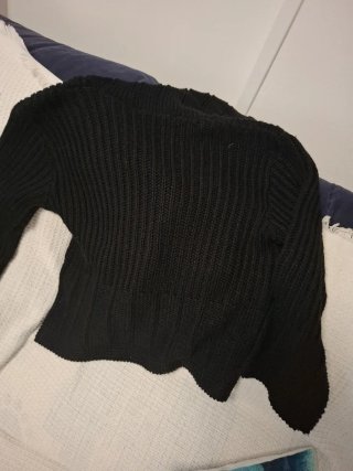 Chaqueta corta negra