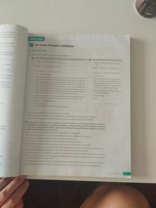 Lengua castellana y Literatura Revuela : 4 Secu...