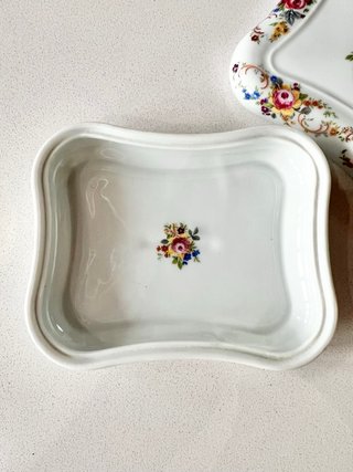 Caja porcelana floral vintage