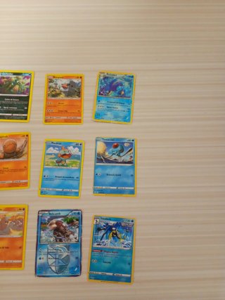 Cartas Pokémon Variadas