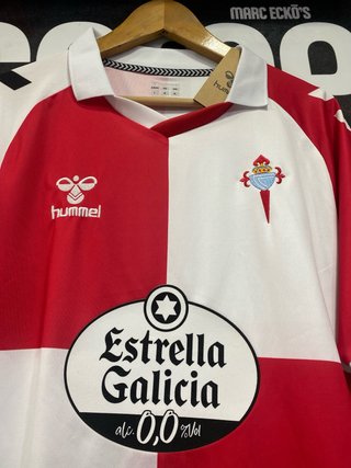 Camiseta Celta de Vigo Hummel Talla M