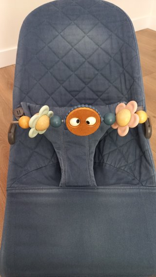 Hamaca BabyBjorn Bliss con Juguete