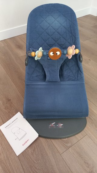 Hamaca BabyBjorn Bliss con Juguete