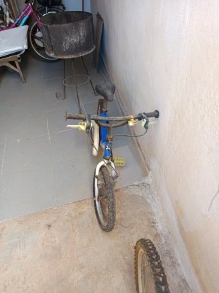 Bicicleta infantil BTWIN azul