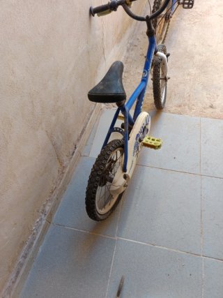 Bicicleta infantil BTWIN azul