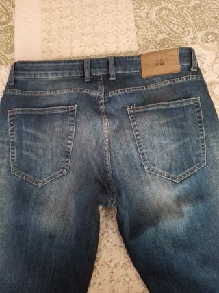 Pantalón vaquero hombre slim azul oscuro