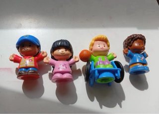 Autobús Escolar Juguete Arrastre Figuras
