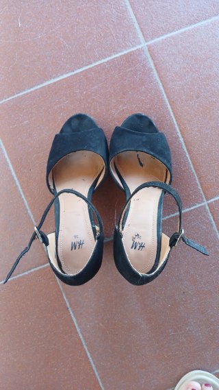 Sandali H&M neri tacco alto plateau 36