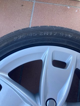 Llanta Audi 17 pulgadas