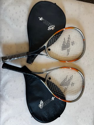 2 Raquetas de Tenis Top Life con Fundas