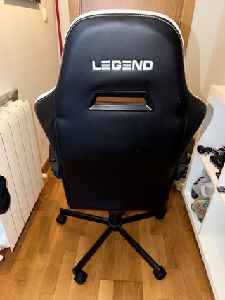 Silla Gaming LEGEND Negra y Blanca