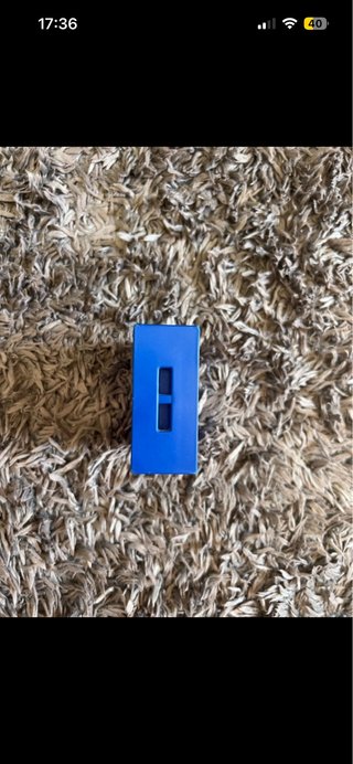 Altoparlante JBL blu