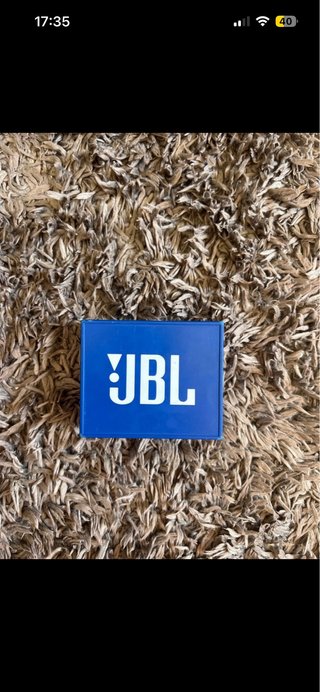 Altoparlante JBL blu