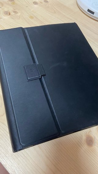 FOGARI Custodia con Tastiera per iPad Pro 12.9 6ª 2022 / 5ª 2021/ 4ª 2020/ 3ª Gen 2018, Custodia Portatile Sottile con Portapenne, Tastiera Espanola Rimovibile Senza Fili, Nero