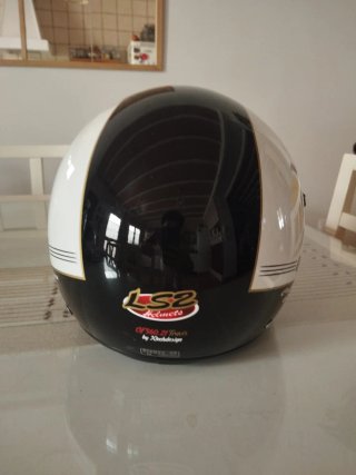Casco LS2 Negro Blanco y Dorado