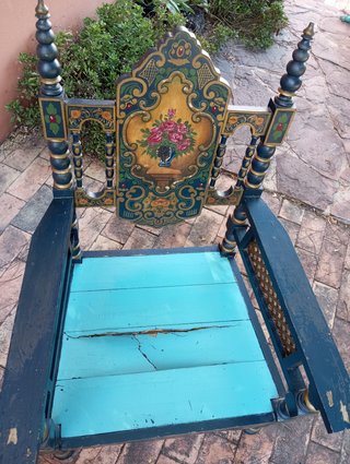 "Sillería de patio andaluz vintage" pintada a mano