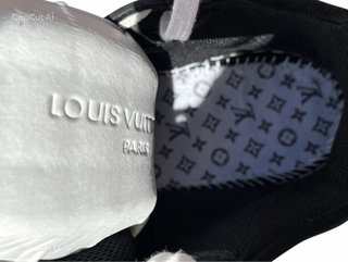 Sneakers Louis Vuitton nere e bianche