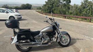 Hyosung Aquila 250 Cruiser Moto