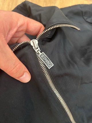 Chaqueta Hugo Boss Talla M Negra