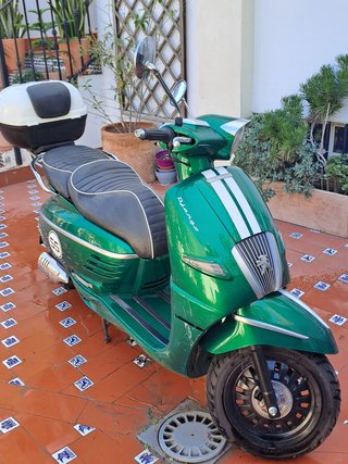 Peugeot Django 2022 - 6253 km