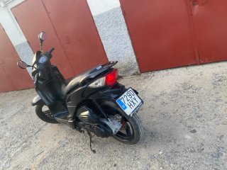 Moto Scooter SYM 2003 Negra/Roja