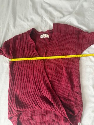 Jersey Hollister Cruzado Talla XS Rojo