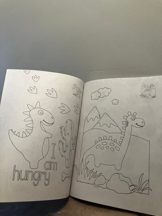 Libro de dinosaurios para colorear con pegatinas