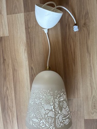Lámpara colgante Ikea diseño floral