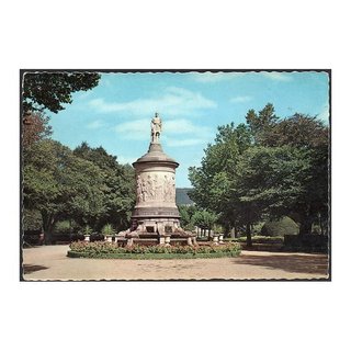 Postal Pamplona Jardines Taconera Años 60