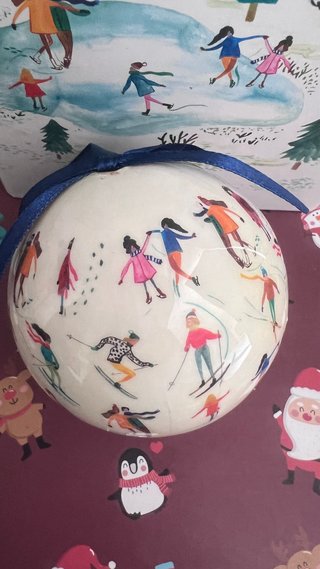 12 bolas de Navidad esquiadoresde El Corte Ingles