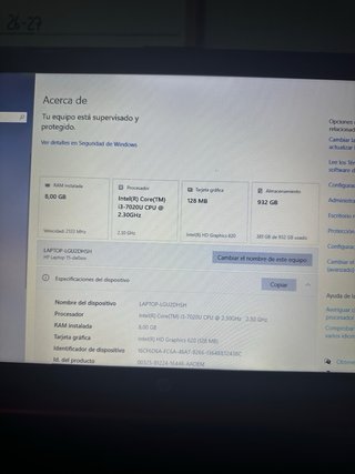 Ordenador portátil HP rojo