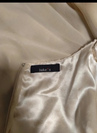 Abito elegante beige