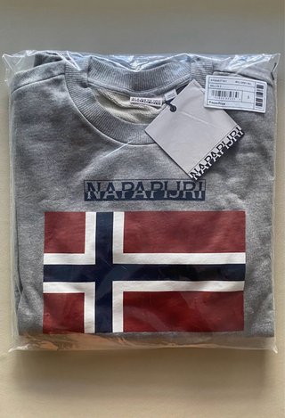 Sudadera Napapijri Gris con Bandera Talla S