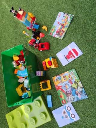 Caja Lego Duplo Verde