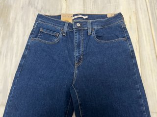 pantalon vaquero levis 724 high rise slim straight