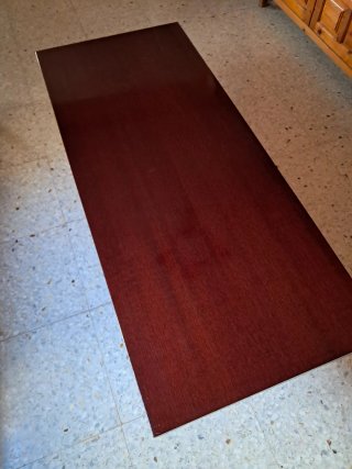 Mesa abatible de madera