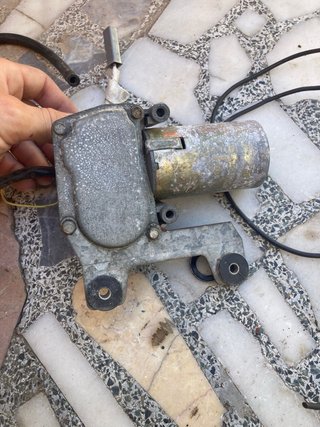 Motor parabrisas trasero peugeot 205