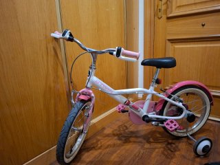 En venta Pack Bici R16 y Patinete para Niña Rosa