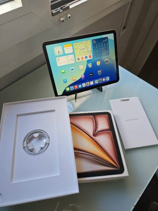 iPad Air M2 1TB 5G Cellular Batteria 100%