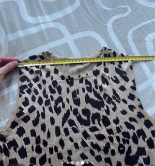 Top Yera Talla 42 Animal Print.