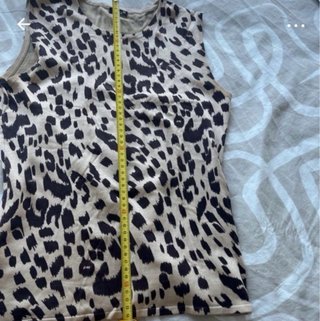 Top Yera Talla 42 Animal Print.
