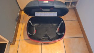 Baúl Moto Givi 47L