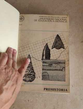 Prehistoria - UNED (Tomo encuadernado en tapa dura