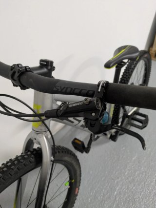 Bicicleta Scott Scale RC 24