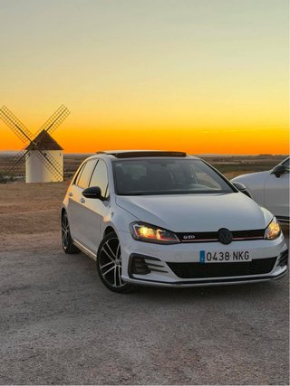 Volkswagen Golf 2014 ds6 10.900€