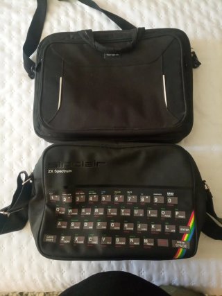 Bolso Sinclair ZX Spectrum Negro