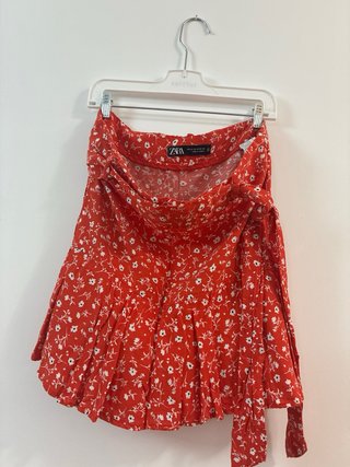 Falda pantalón floral roja