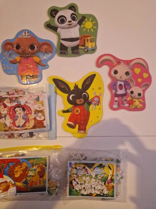 Lotto 10 Puzzle Disney + Bing per Bambini