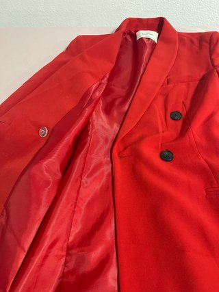 Abrigo Stradivarius Rojo