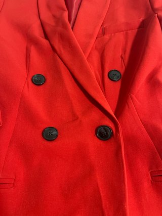 Abrigo Stradivarius Rojo